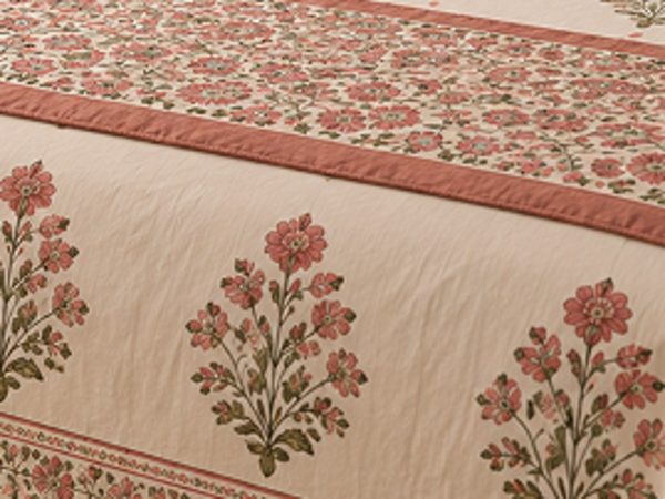 Gulab Kinari 5 Piece Set hand block-printed bedsheet — print close-up