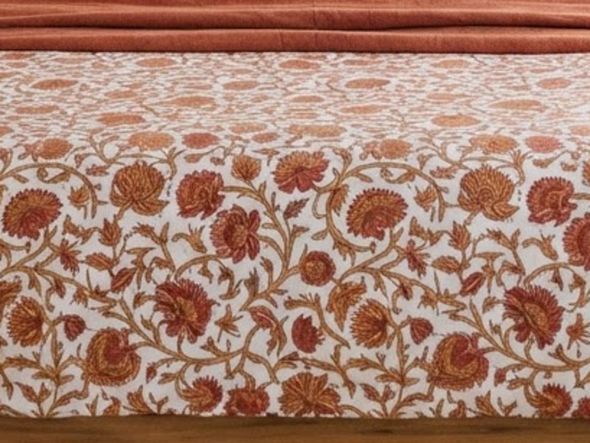 Lal Phulwari hand block-printed bedsheet — print close-up